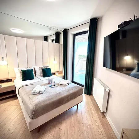 White Glove Prestige Tarasy Baltyku Molo Gdańsk